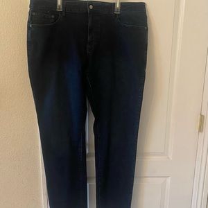 Izod comfort stretch straight fit jeans